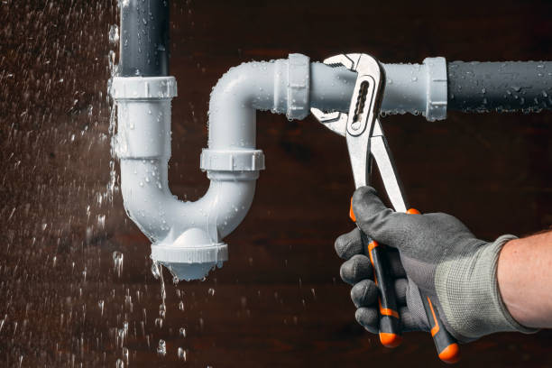 Professional Leak Detection technician working in Jarratt, VA